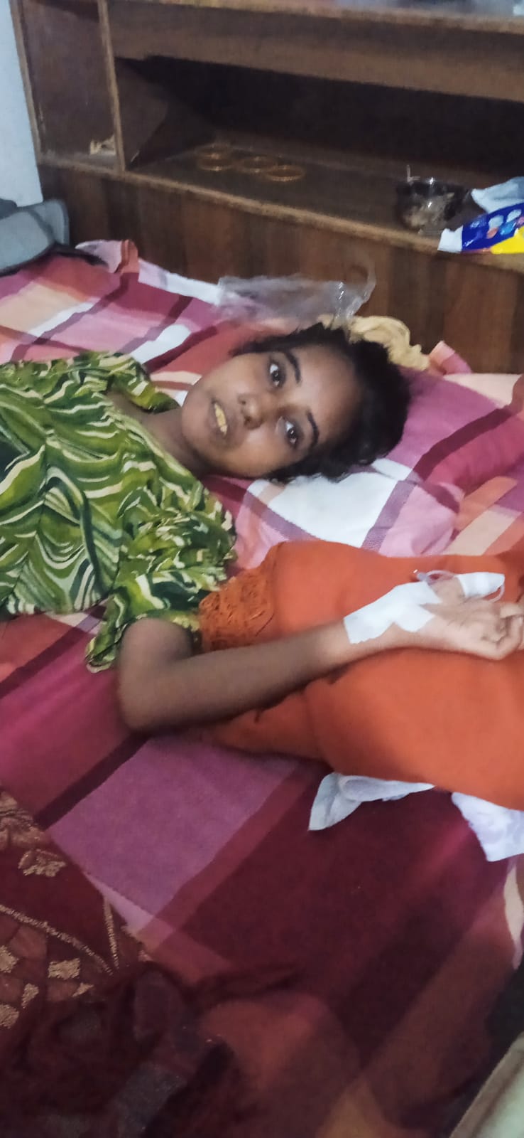 🚨 अत्यंत दुखद एवं urgent अपील: एक मजबूर बहन के इलाज और बच्चों के राशन के लिए मदद करें 🚨